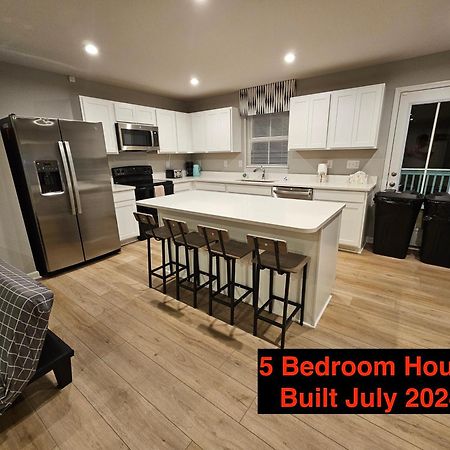 Stay Vacation Homes Ниагара-Фолс Экстерьер фото