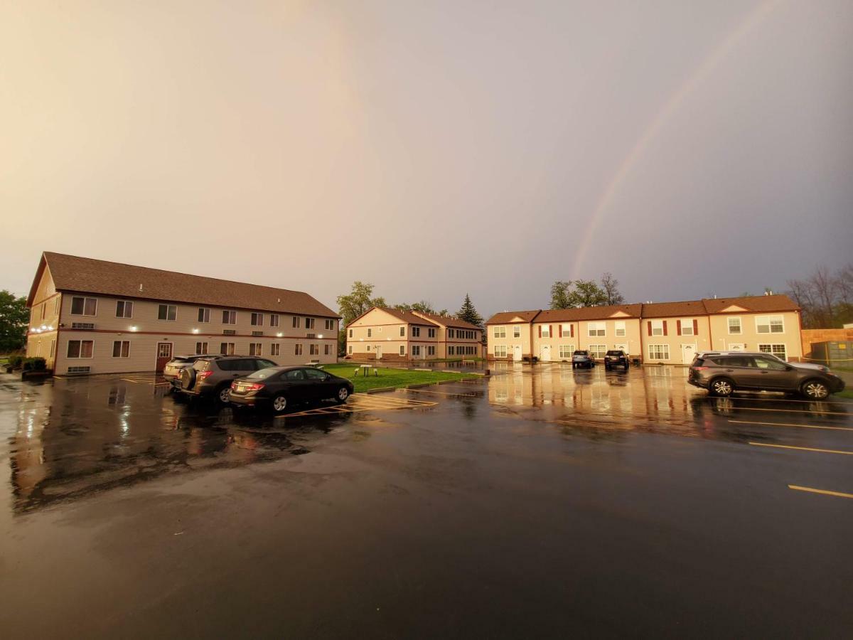 Stay Vacation Homes Ниагара-Фолс Экстерьер фото